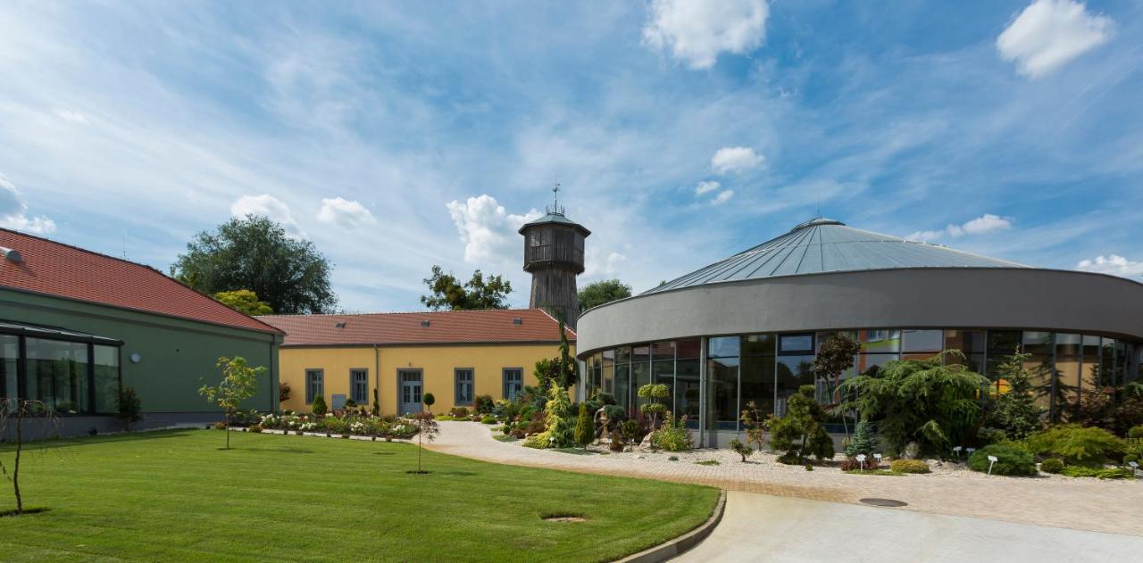 Wellness A Relax Centrum Palarikovo Exterior foto